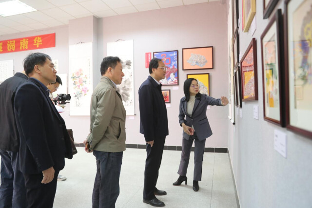 beats365唯一官方网站书画艺术作品展开幕  绘就清廉文化风景线